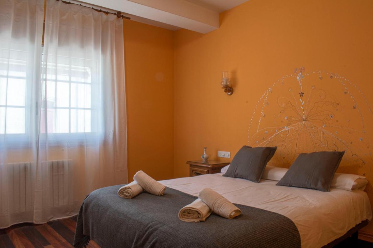 Hostal Galicia Monforte De Lemos Exteriör bild